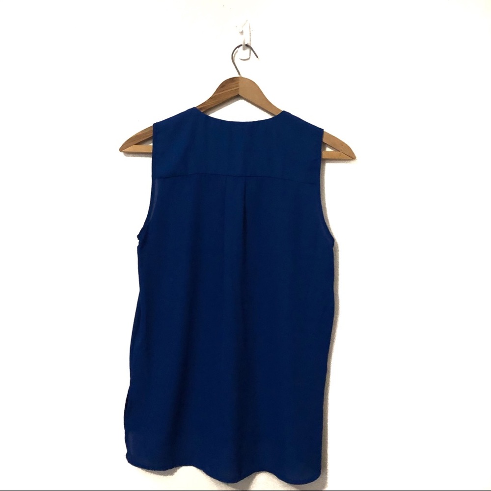 MY MICHELLE Sleeveless blue blouse size M - Picture 2 of 3